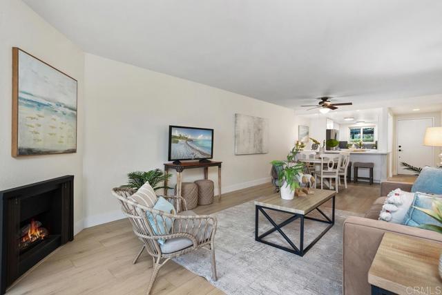 640 W Solana Circle, Solana Beach CA: https://media.crmls.org/mediaz/23c7804c-d98d-4377-9cca-4b2a4bd57006.jpg