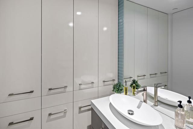 Detail Gallery Image 19 of 20 For 3415 6th Ave #14,  San Diego,  CA 92103 - 2 Beds | 2/1 Baths