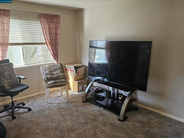 Image 18 of 37 For 4008 Galenez Way