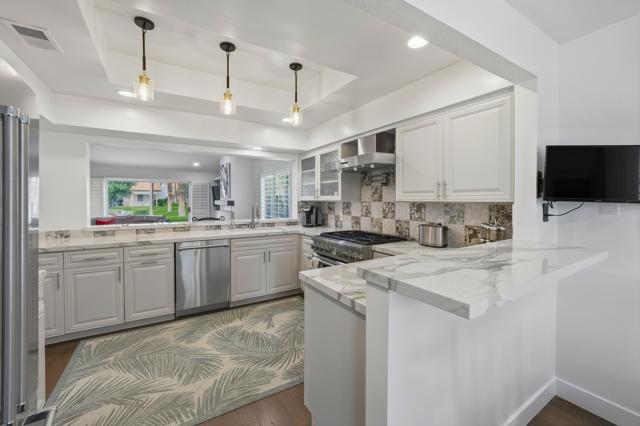 157 Desert Falls Drive E, Palm Desert, CA 92211