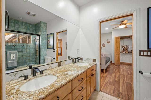 15636 Sage Hill Drive, Ramona CA: https://media.crmls.org/mediaz/23cb3cd1-e3a6-4c13-80e3-d3cec9be2bbe.jpg