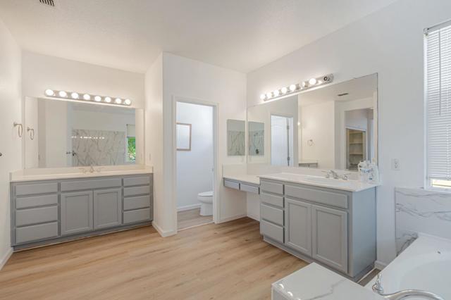 5323 Gold Creek Circle, Discovery Bay CA: https://media.crmls.org/mediaz/23cb819a-c128-4e8f-852d-2a7e26e45918.jpg
