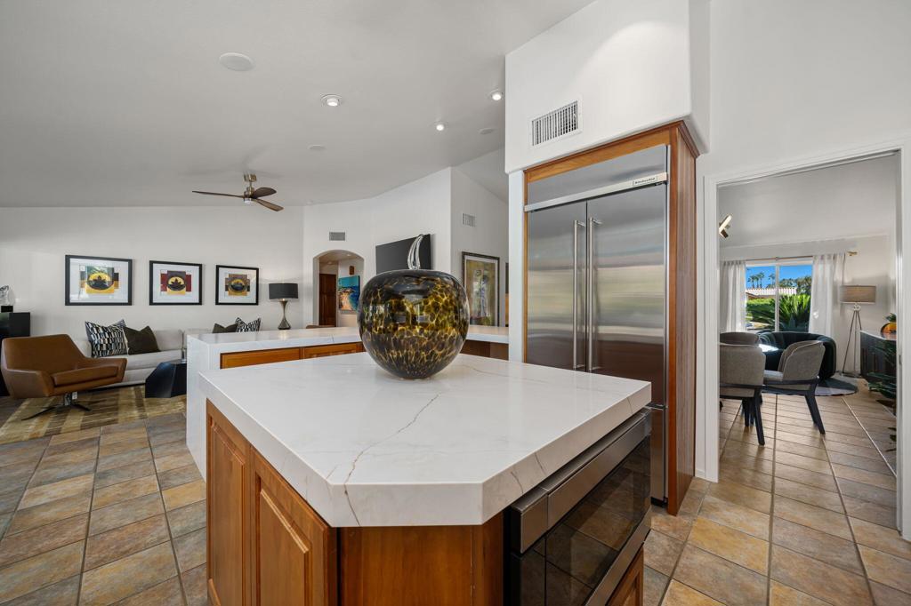 MLS #219136746DA image #8