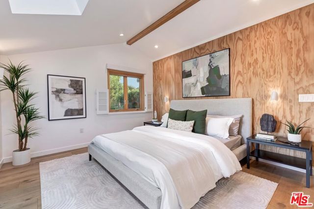 3 Bed Home for Sale in Santa Monica, California