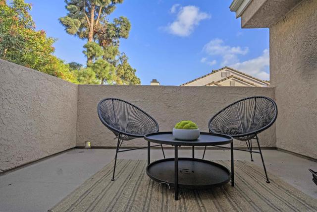 Detail Gallery Image 7 of 36 For 405 Sanibelle Circle #27,  Chula Vista,  CA 91910 - 2 Beds | 2 Baths