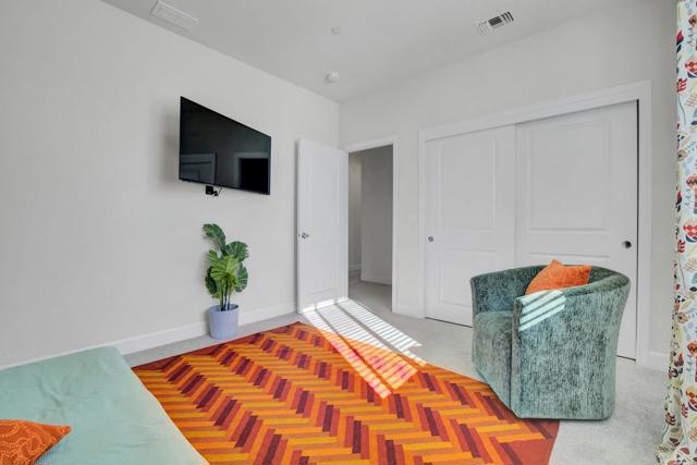 871 Cordoba Way, Hollister CA: https://media.crmls.org/mediaz/23cef98d-a1e7-44cd-bf46-7b51824a5c17.jpg