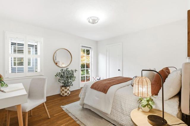 145 Cornell Road, Menlo Park CA: https://media.crmls.org/mediaz/23cf1761-9760-4641-b971-fa2b938b9761.jpg