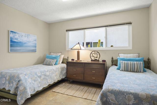 4907 Island View Street, Oxnard CA: https://media.crmls.org/mediaz/23d09e29-91fb-45fc-90ba-6eb18e68559e.jpg