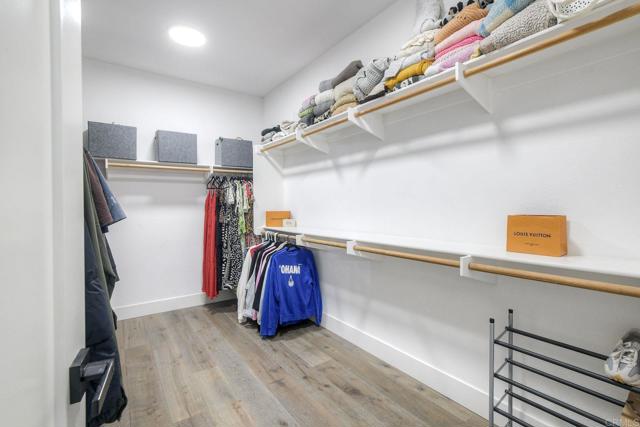 Detail Gallery Image 29 of 37 For 3844 Stoneridge Rd, Carlsbad,  CA 92010 - 4 Beds | 3 Baths