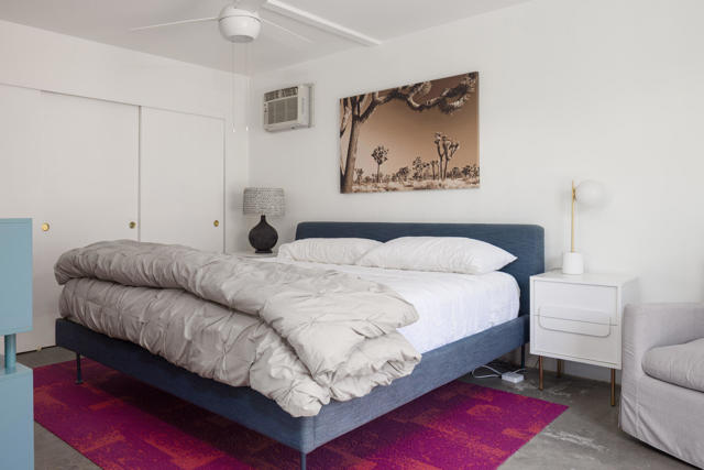 748 N Calle Rolph, Palm Springs CA: https://media.crmls.org/mediaz/23d1f86c-59f2-4670-86e8-a20bbfbc3b20.jpg