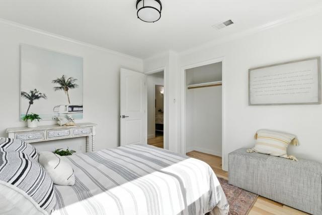 422 Avenue Portola, El Granada CA: https://media.crmls.org/mediaz/23d20116-0b9b-4efb-9087-6cb9db1e604c.jpg