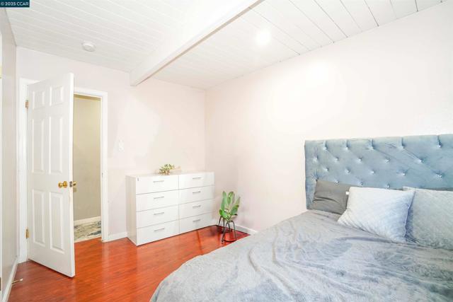 37 Wharf Dr, Bay Point CA: https://media.crmls.org/mediaz/23d20941-3171-476f-a846-551585afffdd.jpg