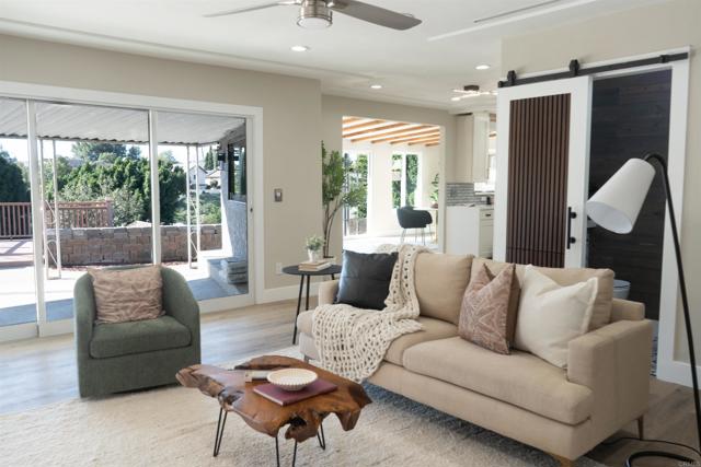 Detail Gallery Image 3 of 23 For 2560 Aaron Ct, San Diego,  CA 92105 - 3 Beds | 2/1 Baths