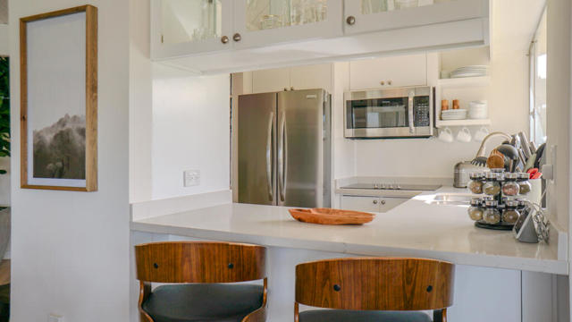 472 Sandpiper Street, Palm Desert CA: https://media.crmls.org/mediaz/23d33023-a08e-4bee-ac59-7ed5e528e7a6.jpg