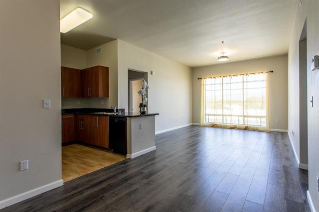 1060 3rd Street, San Jose CA: https://media.crmls.org/mediaz/23d37b83-bb7c-4a94-a855-f3b4b0bb0daa.jpg