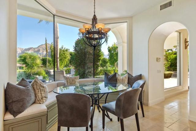 79373 Cetrino, La Quinta CA: https://media.crmls.org/mediaz/23d3e77d-f25d-4457-9a59-7e64089878f2.jpg