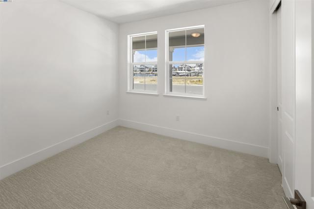 101 Sea Gate Place, Bethel Island CA: https://media.crmls.org/mediaz/23d47c31-cf67-4099-a558-3362d3f306f7.jpg