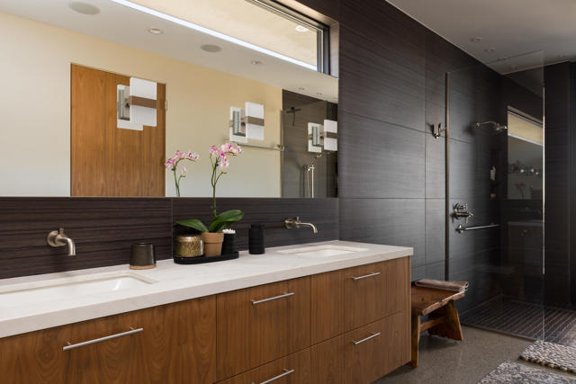 71270 Oasis Trail, Palm Desert CA: https://media.crmls.org/mediaz/23d5bafe-6bd1-4e95-97c0-094fc30ab282.jpg