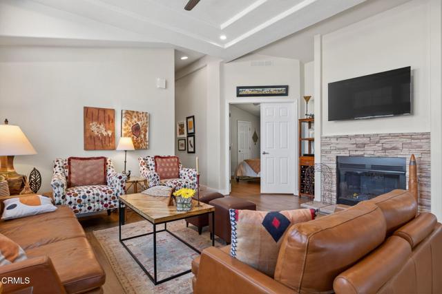 Detail Gallery Image 13 of 61 For 1215 Anchors Way Drive #75,  Ventura,  CA 93001 - 2 Beds | 2 Baths