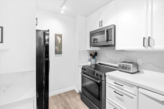 32 Ocean Pines Lane, Pebble Beach CA: https://media.crmls.org/mediaz/23d5d866-3edb-4c78-ba0f-77add4bc110d.jpg