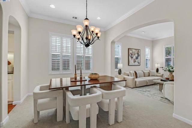 5434 Belarus St, Danville CA: https://media.crmls.org/mediaz/23d71c0a-13de-47b4-a60f-c582c3ebd96e.jpg