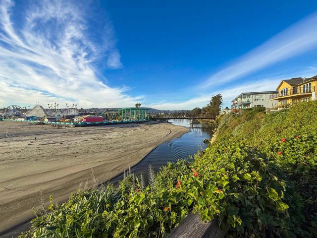 1148 E Cliff Drive, Santa Cruz CA: https://media.crmls.org/mediaz/23d7df32-998b-4d9a-aa88-f43288d4c3f9.jpg