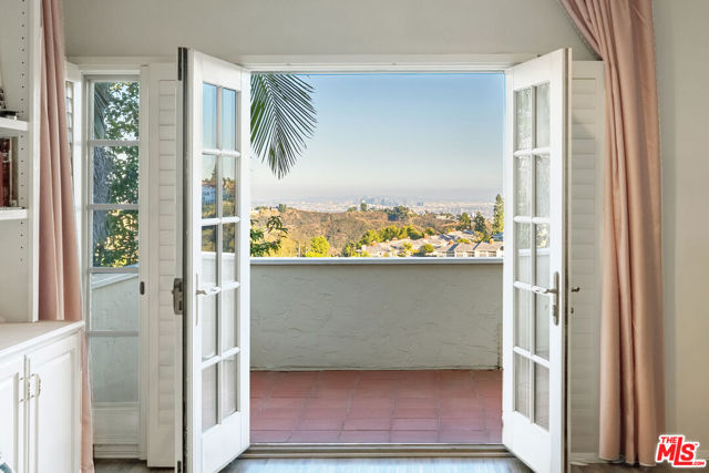 Drew Fenton | 2282 Canyonback Road Los Angeles CA | MLS: 7426024