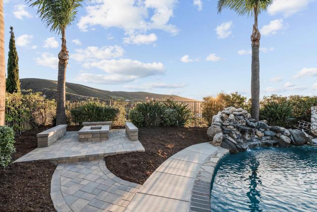 Detail Gallery Image 31 of 34 For 866 Windridge Cir, San Marcos,  CA 92078 - 4 Beds | 2 Baths