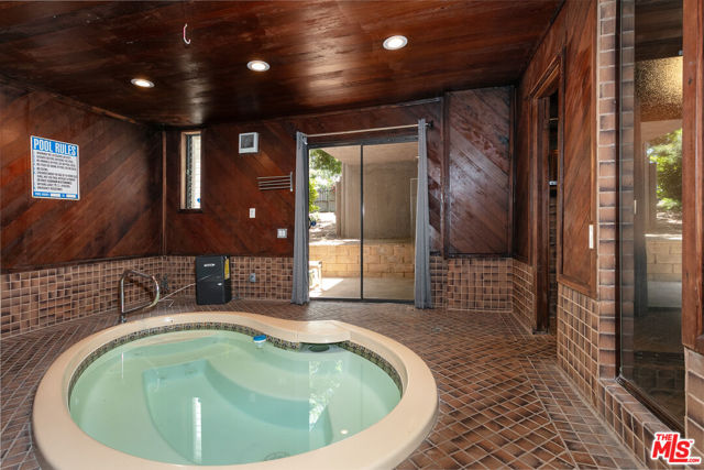 110 N Barrington Avenue, Los Angeles CA: https://media.crmls.org/mediaz/23d90600-194a-4a80-b5f7-986d8b20deb5.jpg