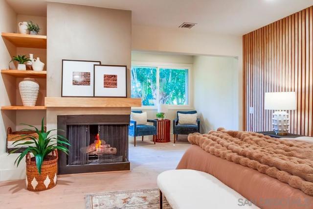 2223 Caminito Preciosa Sur, La Jolla CA: https://media.crmls.org/mediaz/23da59c9-8805-407e-a13e-39caaaecda82.jpg