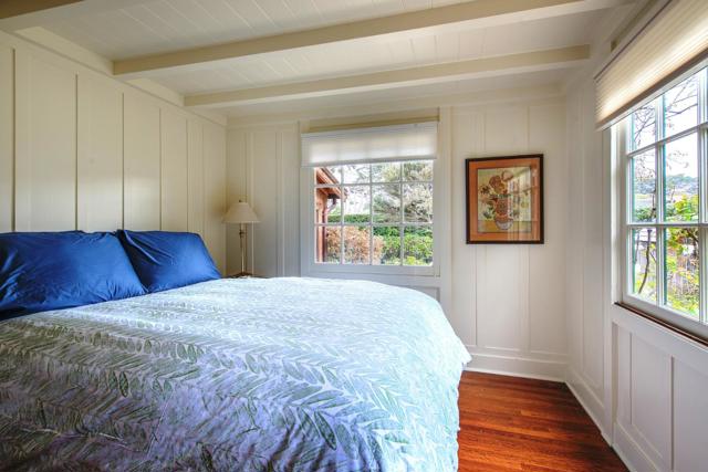 2381 San Antonio Avenue, Carmel CA: https://media.crmls.org/mediaz/23daa153-d2e6-43c1-acc5-6fefb1dfffeb.jpg