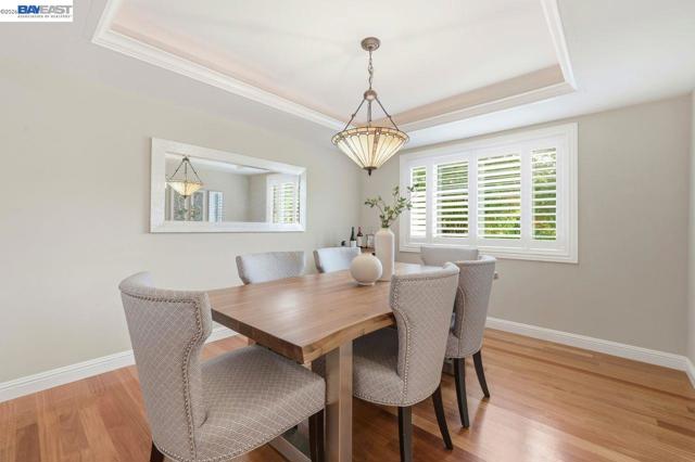 Image 7 of 40 For 2481 Palmira Pl