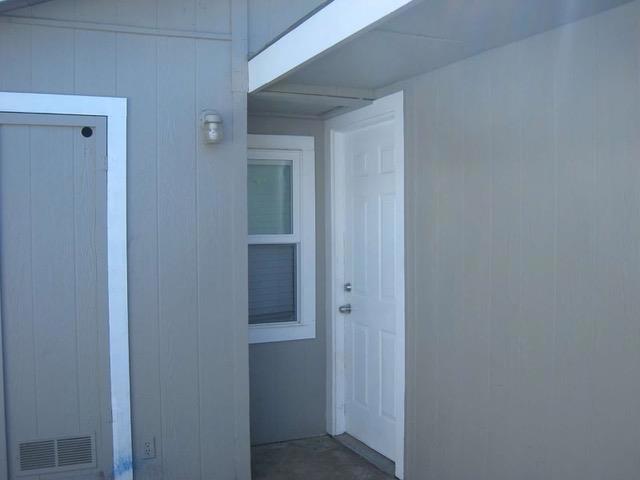 30 Boston Avenue, San Jose CA: https://media.crmls.org/mediaz/23db9f57-334b-45de-8428-23ad1dc87dba.jpg