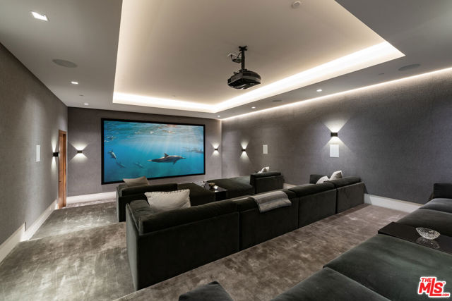 642 Perugia Way, Los Angeles CA: https://media.crmls.org/mediaz/23dd0eba-a218-4e60-9343-3346e1c905af.jpg