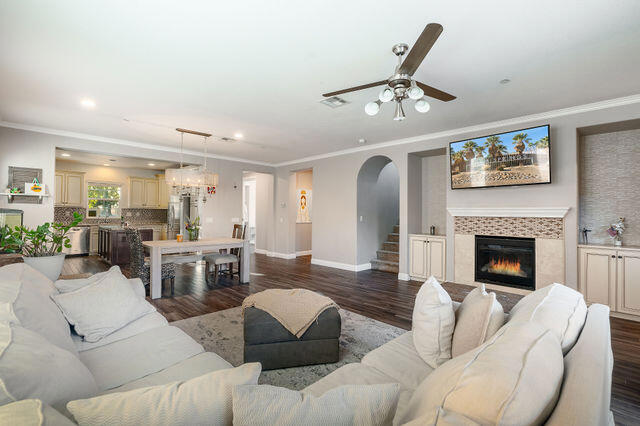 551 Via De La Paz, Palm Desert CA: https://media.crmls.org/mediaz/23dd2678-fcba-4091-ac24-c338feeff170.jpg