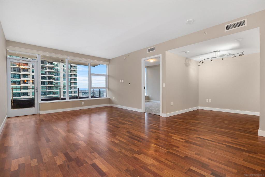 1325 Pacfiic Hwy. - photo 12