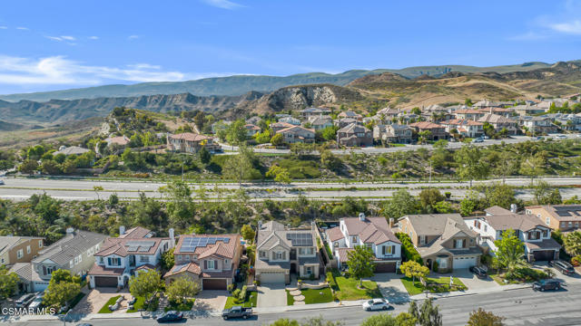 1877 Seasons Street, Simi Valley CA: https://media.crmls.org/mediaz/23de4a5f-a397-46c4-98f5-7f73f6621c3b.jpg