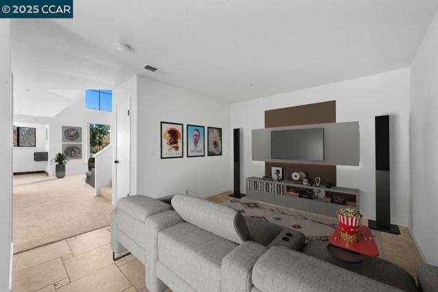 219 Sea Crest Cir, Vallejo CA: https://media.crmls.org/mediaz/23de9b83-9be4-4836-835a-02da31f0d390.jpg