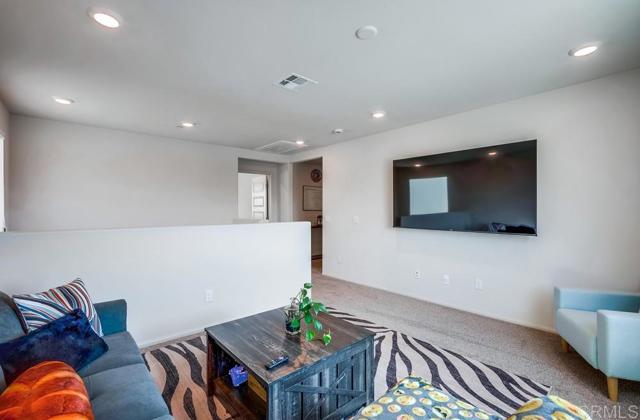 29146 Quarry Way, Lake Elsinore CA: https://media.crmls.org/mediaz/23df6a9e-a4d4-4a6c-807d-48f043923545.jpg