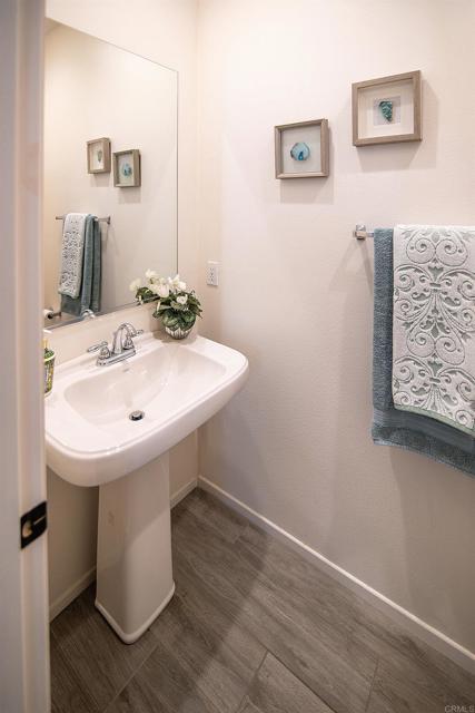 Detail Gallery Image 7 of 28 For 1291 Camino Carmelo #148,  Chula Vista,  CA 91913 - 3 Beds | 2/1 Baths