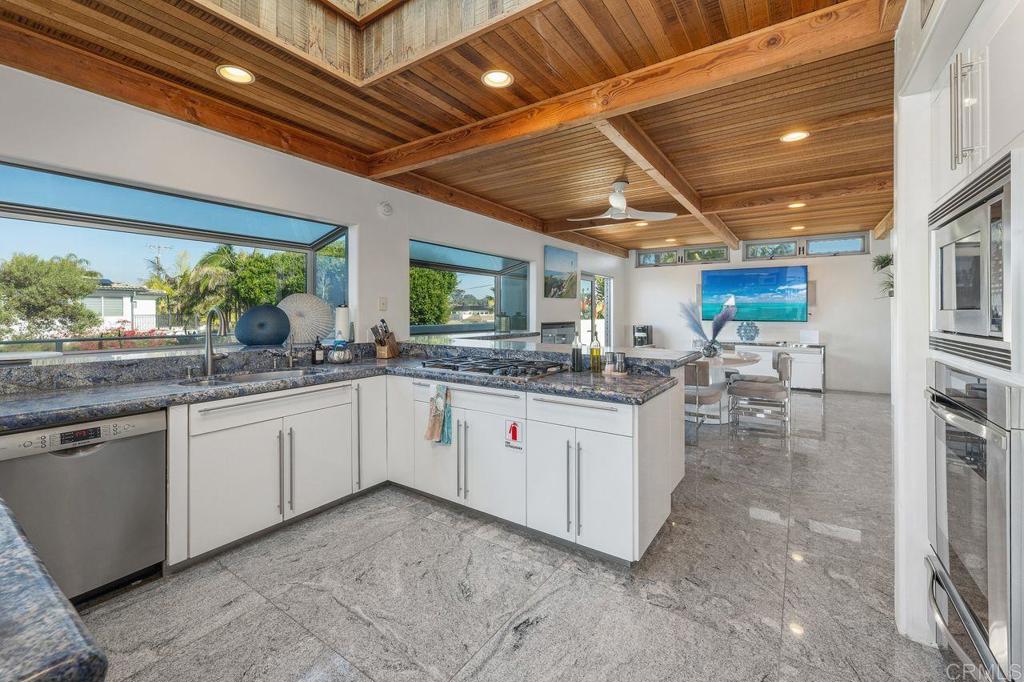 806 4th Street - photo 14