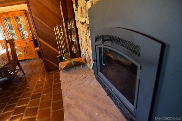23684 Viejas Grade Rd, Descanso CA: https://media.crmls.org/mediaz/23e16464-2e93-4994-967b-0b00032a92a9.jpg