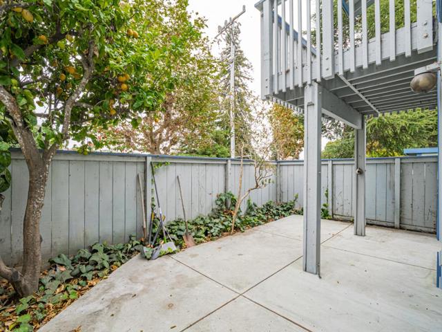 1925 46th Avenue, Capitola CA: https://media.crmls.org/mediaz/23e1f672-deb7-4789-bff5-674b9169d84c.jpg