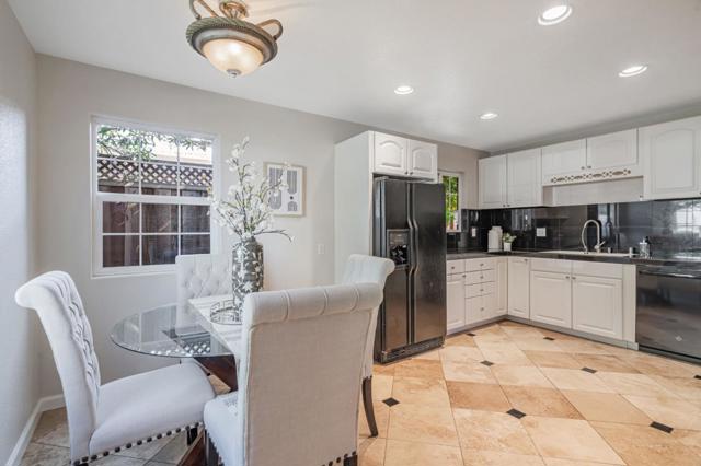 3233 Irlanda Way, San Jose CA: https://media.crmls.org/mediaz/23e259fd-0623-4c6e-a078-16b3c24f314b.jpg