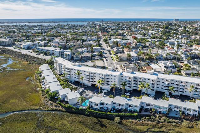 Detail Gallery Image 31 of 31 For 3991 Crown Point Dr #P13,  San Diego,  CA 92109 - 1 Beds | 1 Baths