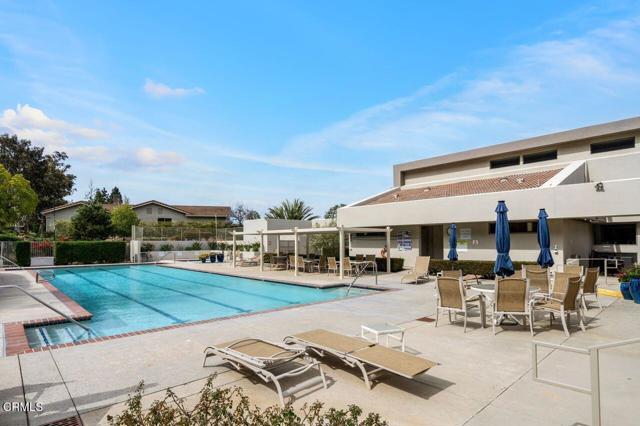 6036 Gitana Avenue, Camarillo CA: https://media.crmls.org/mediaz/23e743c8-50f8-467a-bee5-638c8fdfd6d7.jpg