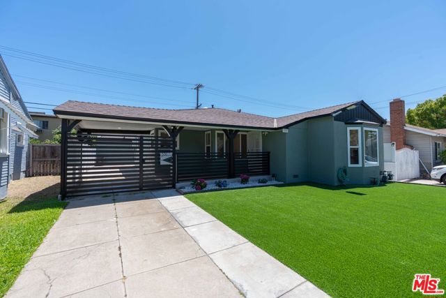 536 Myrtle Street, Glendale CA: https://media.crmls.org/mediaz/23e7993c-557d-4863-a62b-4f8d743d2c3f.jpg