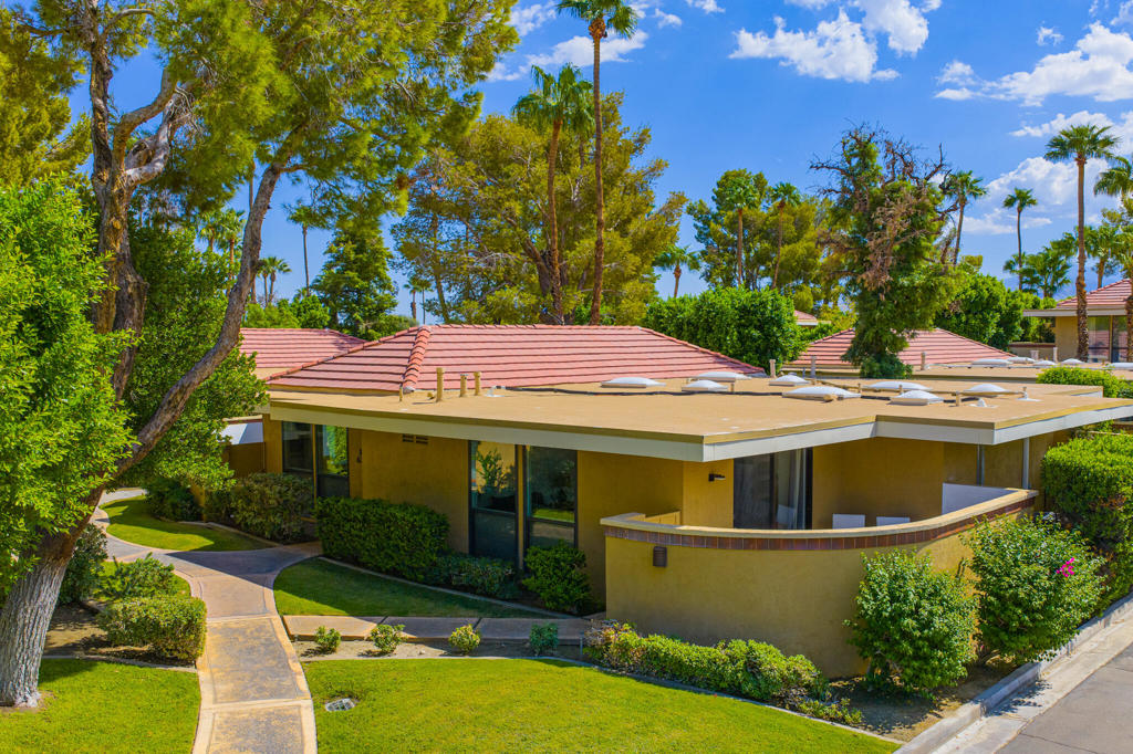 MLS #219139070PS image #2