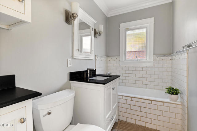 404 Rosemont Boulevard, San Gabriel CA: https://media.crmls.org/mediaz/23e872c2-f08c-4a81-8d64-a38626bc5dc5.jpg