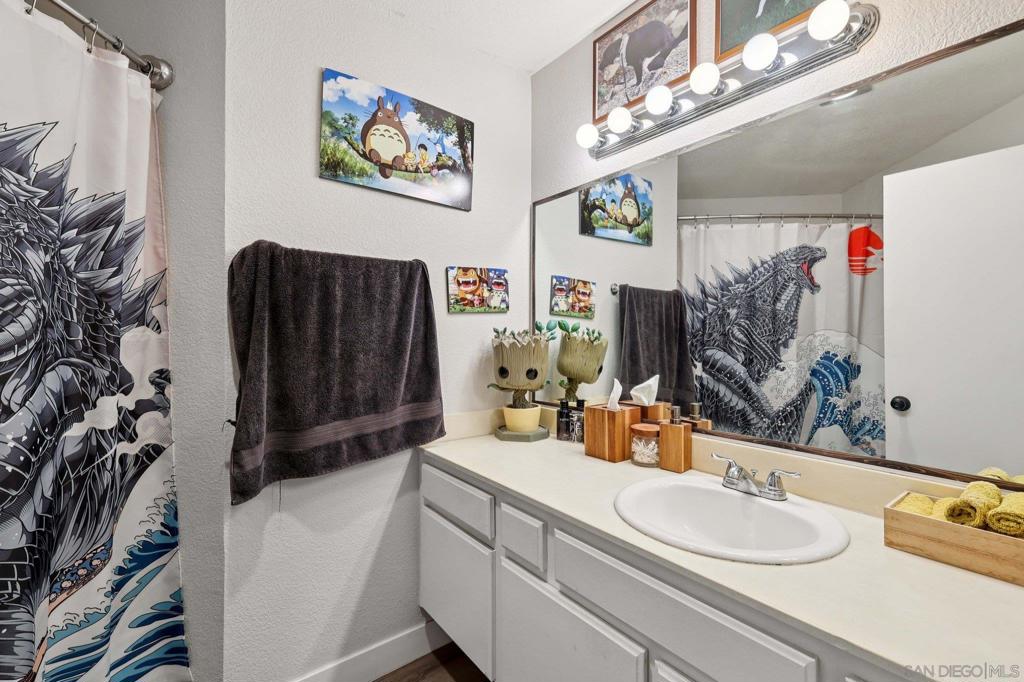 9725 Mesa Springs - photo 18